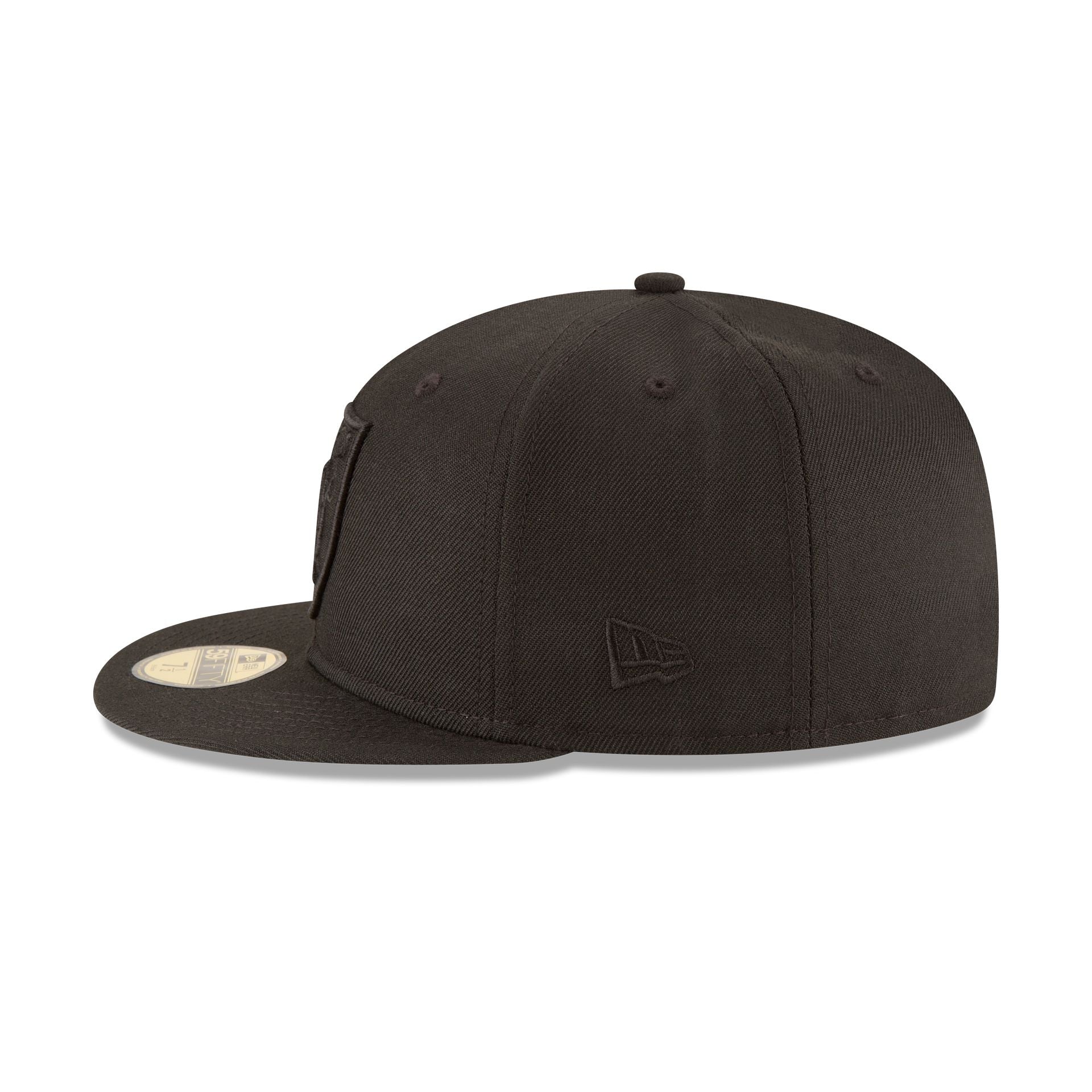 Premium Las Vegas Raiders Black on Black 59FIFTY Fitted Hat